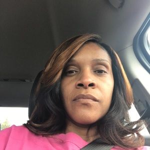 Meet your Posher, Gloria